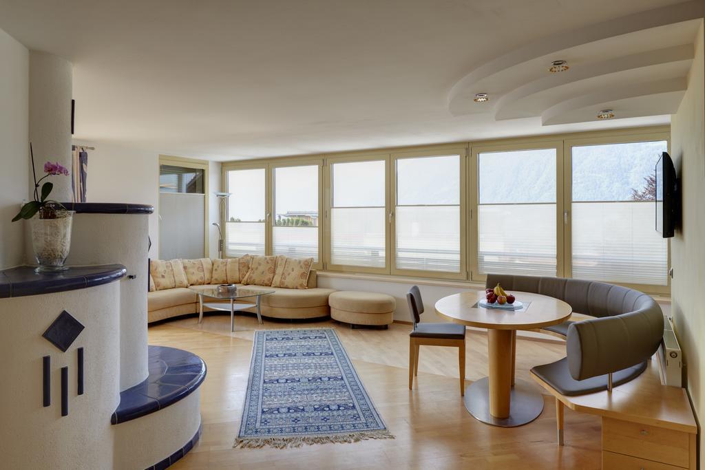 Residence Ladurn 티롤로 객실 사진
